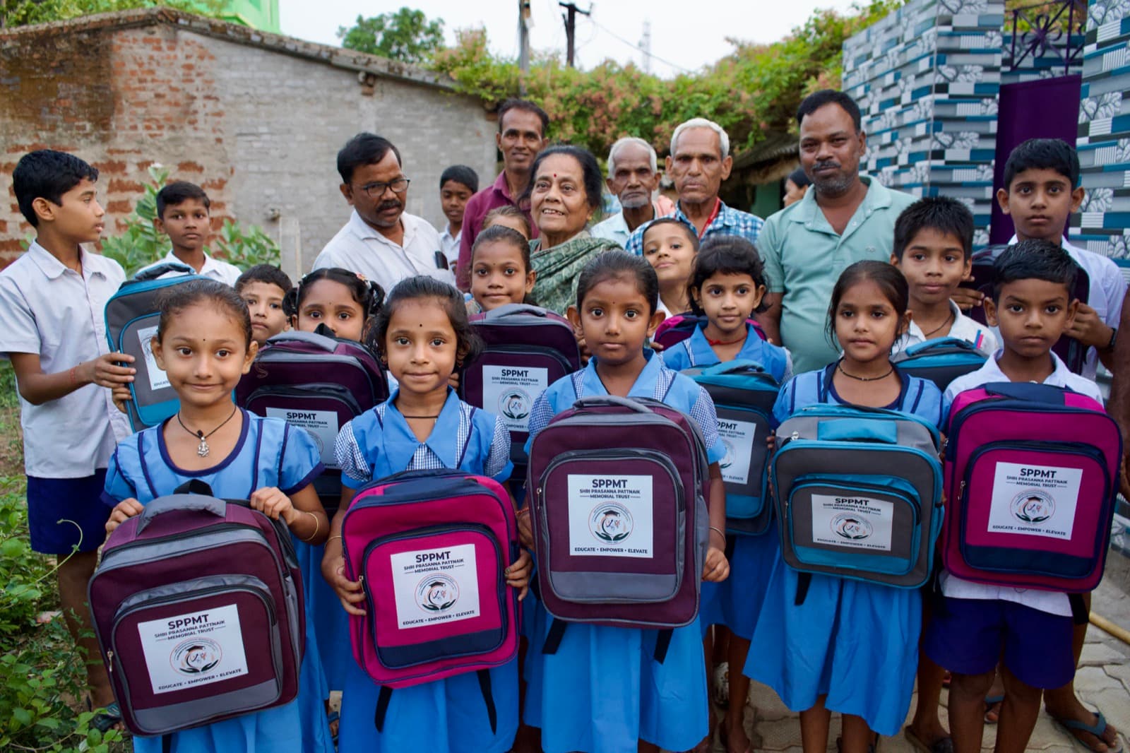 Students with educational kits